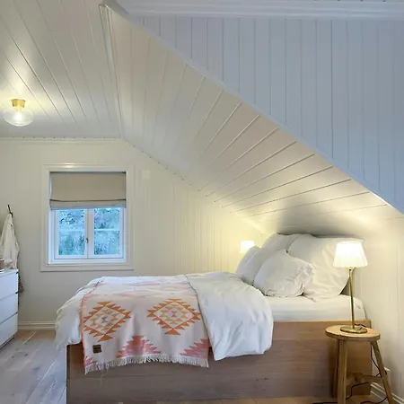 Modern & Charming Summer House Near Risor * Sondeled