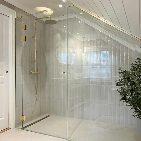 Modern & Charming Summer House Near Risor Dom wakacyjny